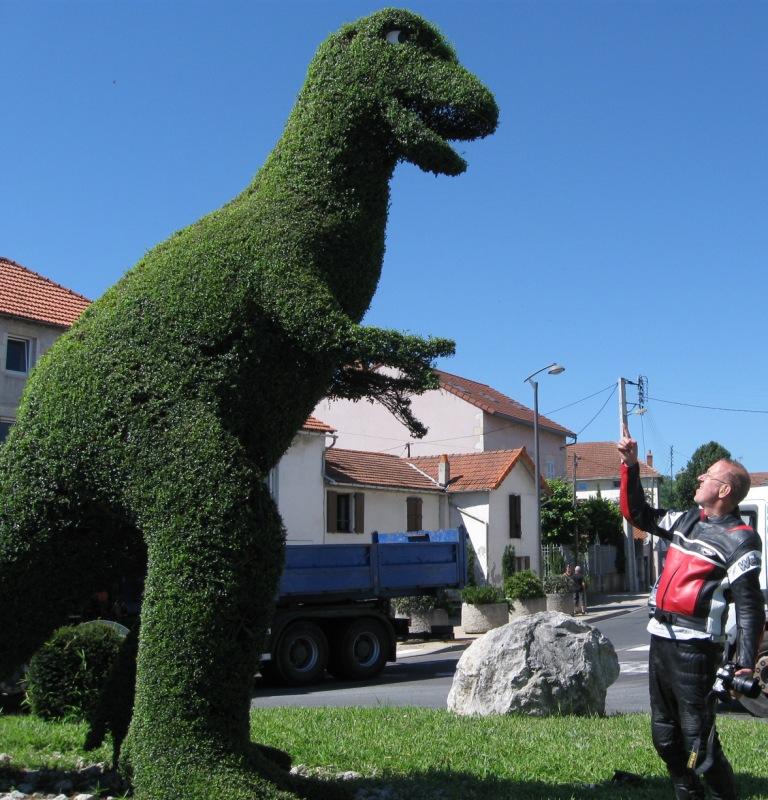 Dino_01.JPG