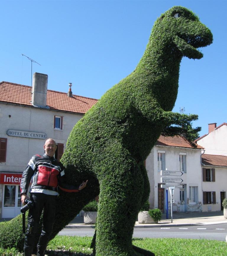Dino_02.JPG