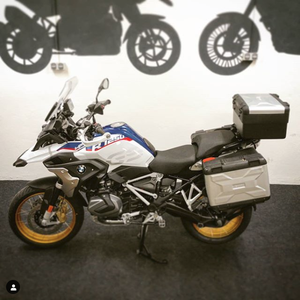 BMW 1250 GS Motorradvermietung-hamburg.de.png